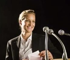 7 Steps to Become a Powerful Public Speaker